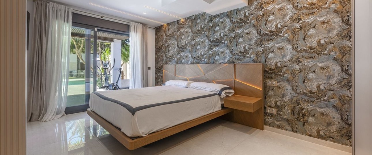 Resale - Villa - Estepona - New Golden Mile