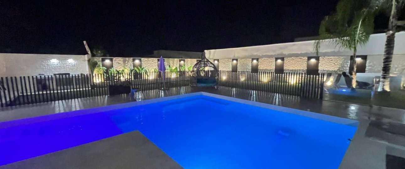 Resale - Villa - Estepona - New Golden Mile