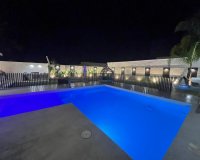Resale - Villa - Estepona - New Golden Mile