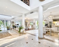 Resale - Villa - Estepona - New Golden Mile