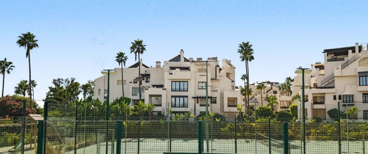 Resale - Villa - Estepona - New Golden Mile