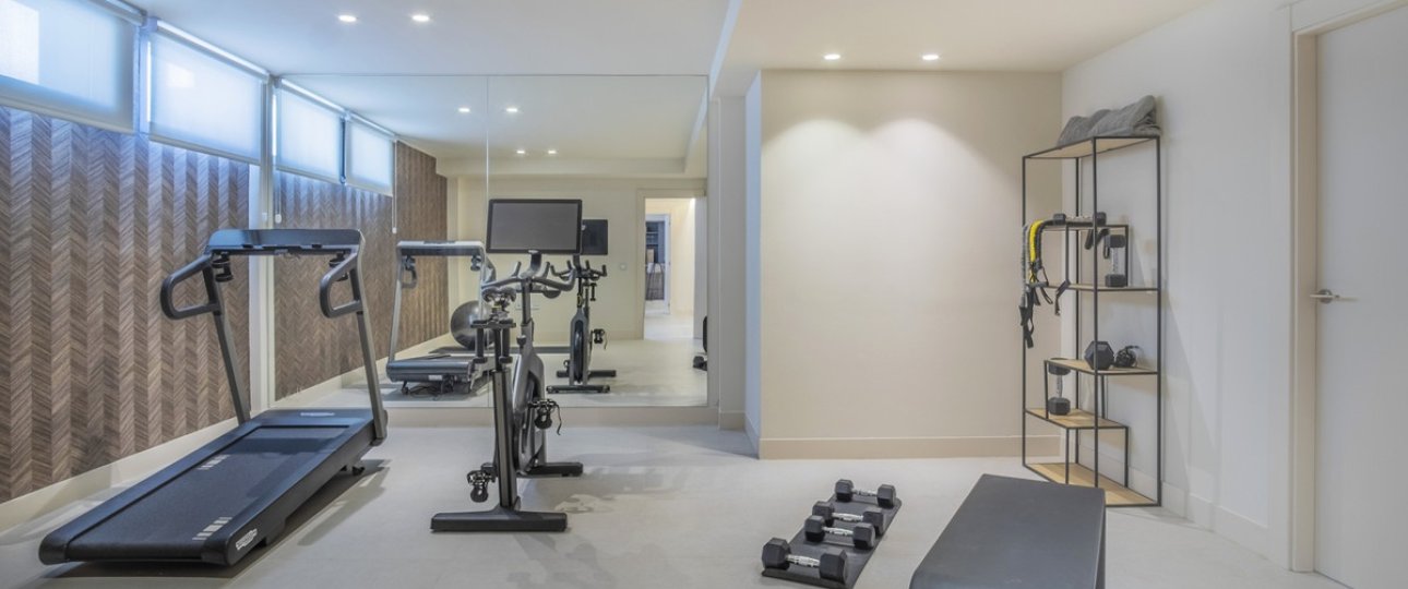 Resale - Villa - Estepona - New Golden Mile