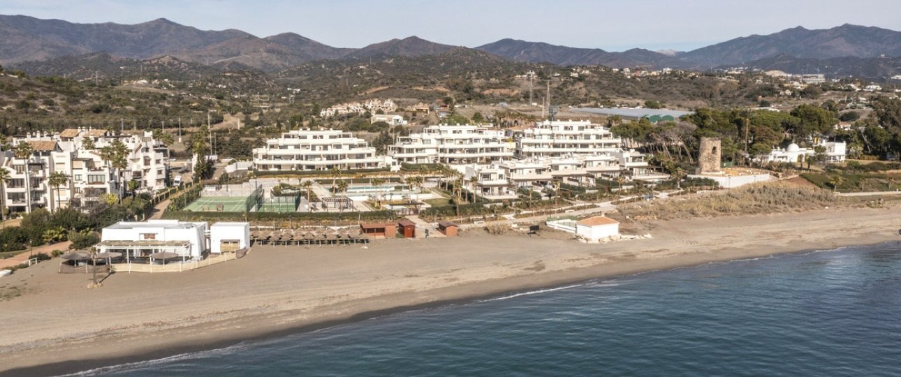 Resale - Villa - Estepona - New Golden Mile