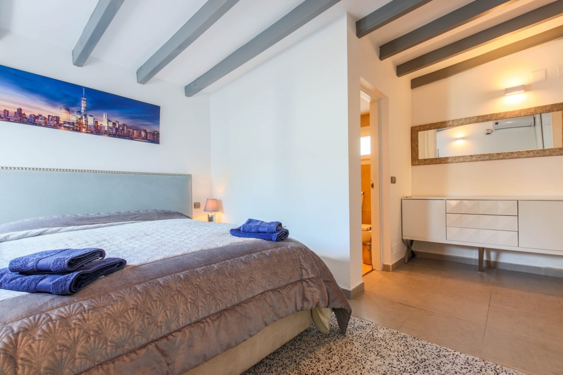 Resale - Villa - Estepona - New Golden Mile