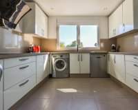 Resale - Villa - Estepona - New Golden Mile