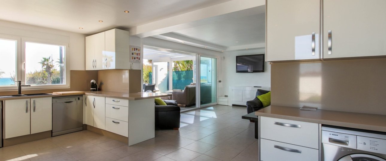 Resale - Villa - Estepona - New Golden Mile