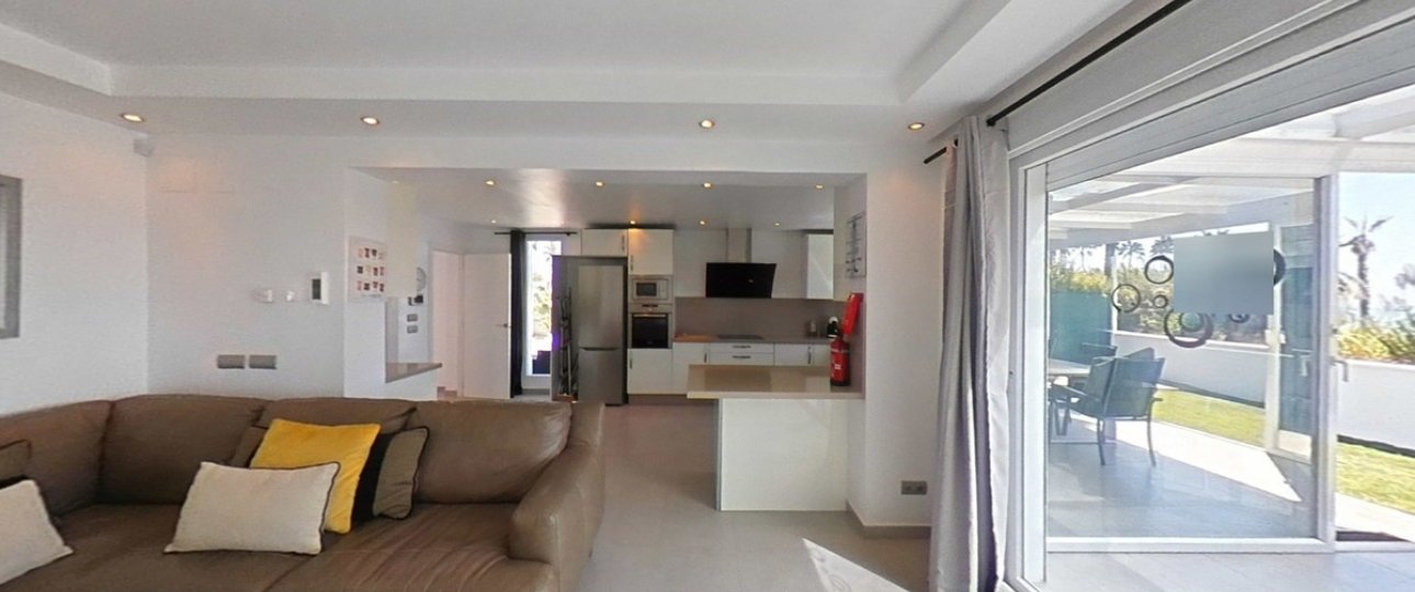 Resale - Villa - Estepona - New Golden Mile
