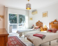 Resale - Villa - Estepona - New Golden Mile