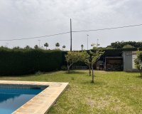 Resale - Villa - Estepona - Selwo