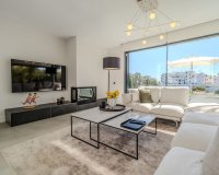 Resale - Villa - Estepona - Selwo