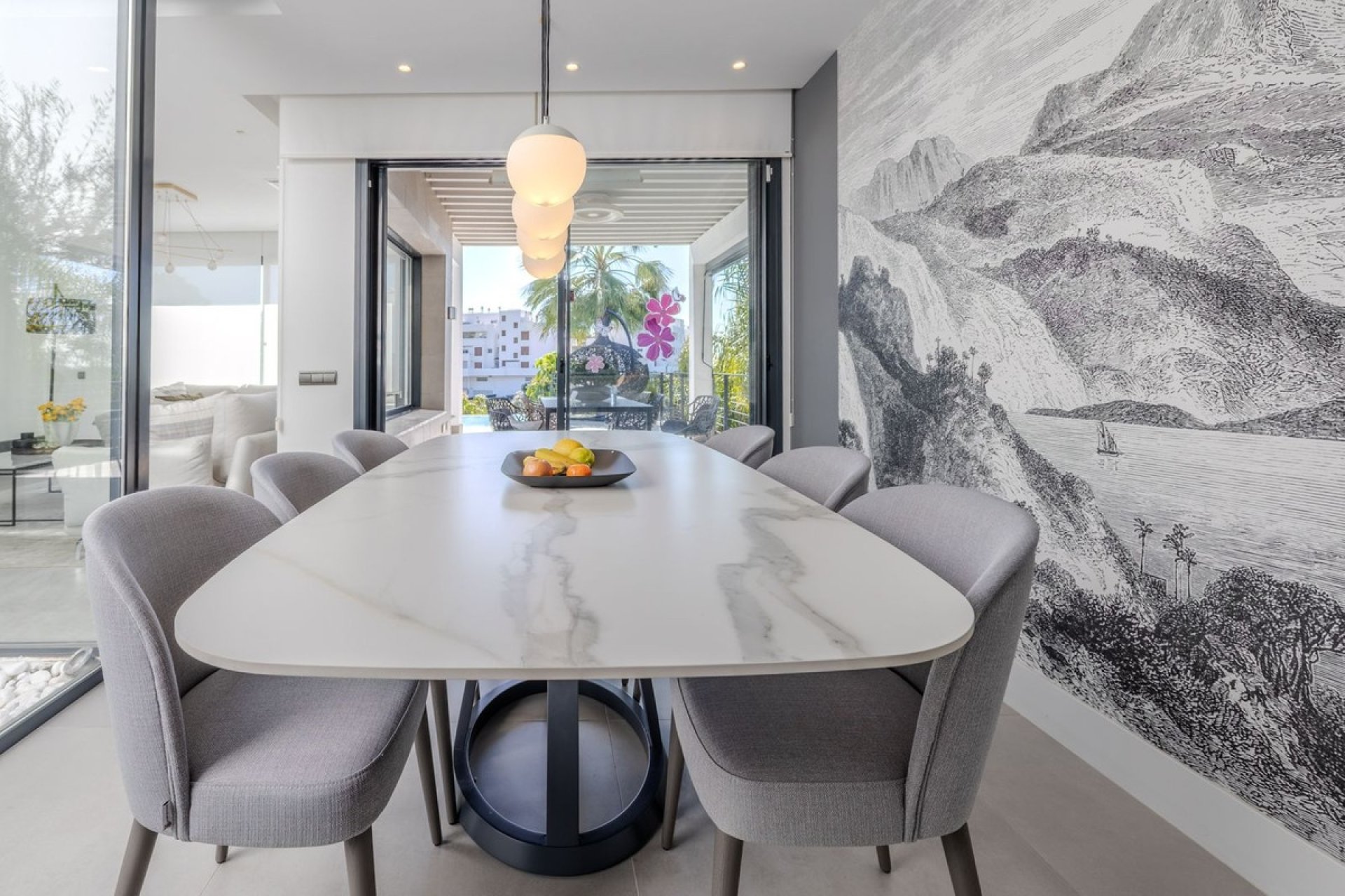 Resale - Villa - Estepona - Selwo