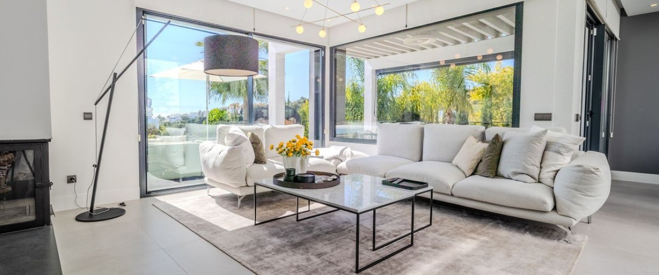 Resale - Villa - Estepona - Selwo