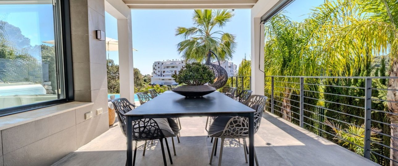 Resale - Villa - Estepona - Selwo