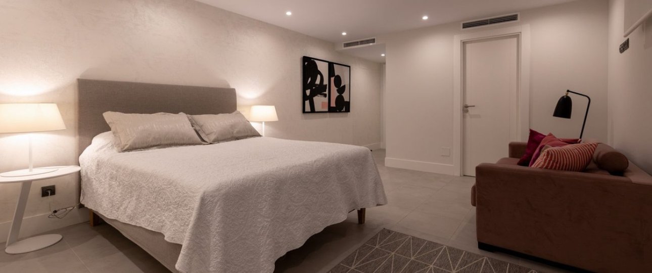 Resale - Villa - Estepona - Selwo