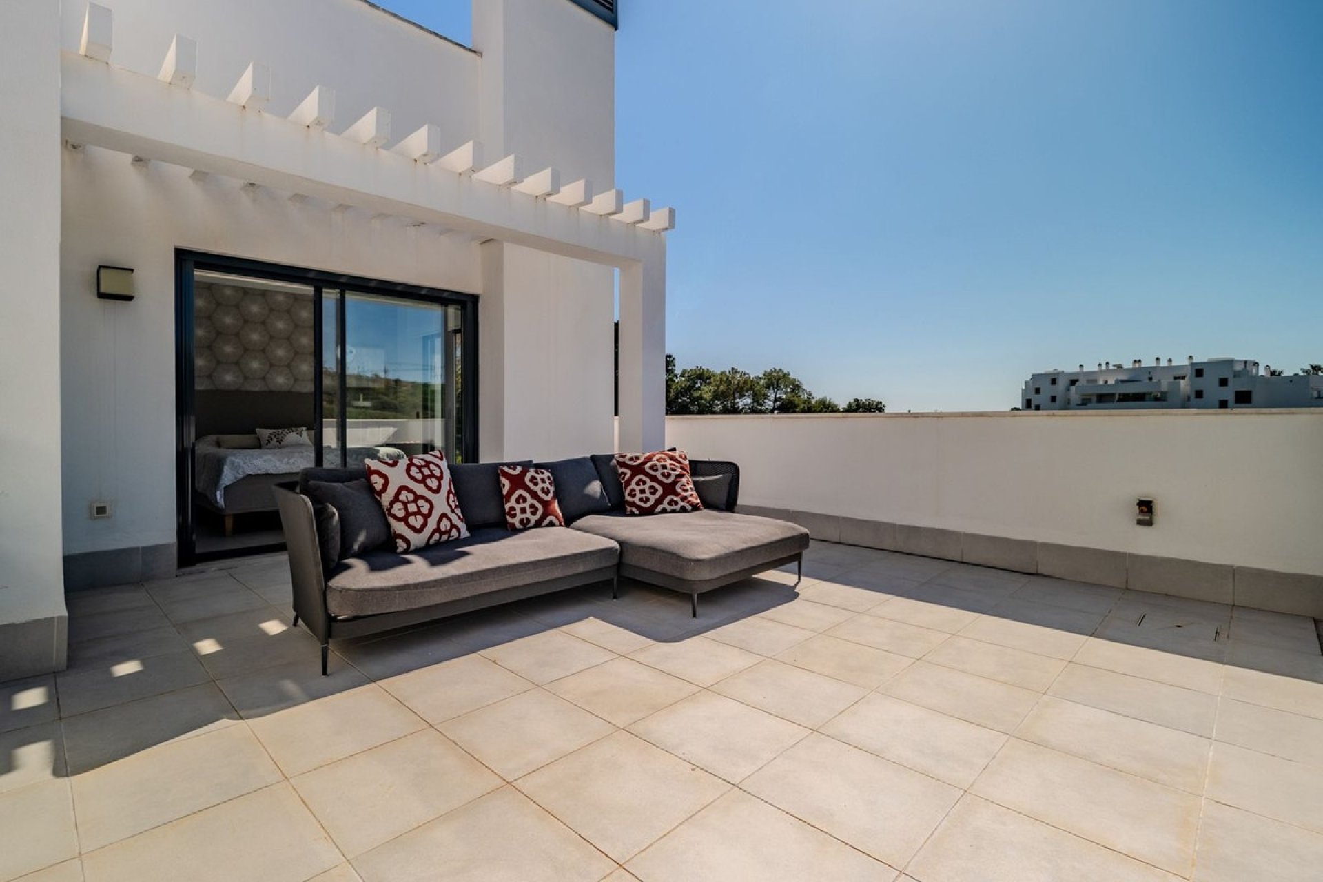 Resale - Villa - Estepona - Selwo