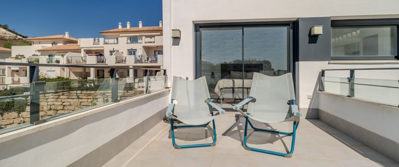 Resale - Villa - Estepona - Selwo