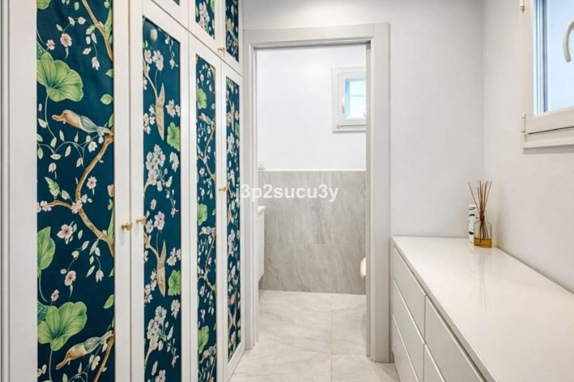 Resale - Villa - Estepona - Selwo