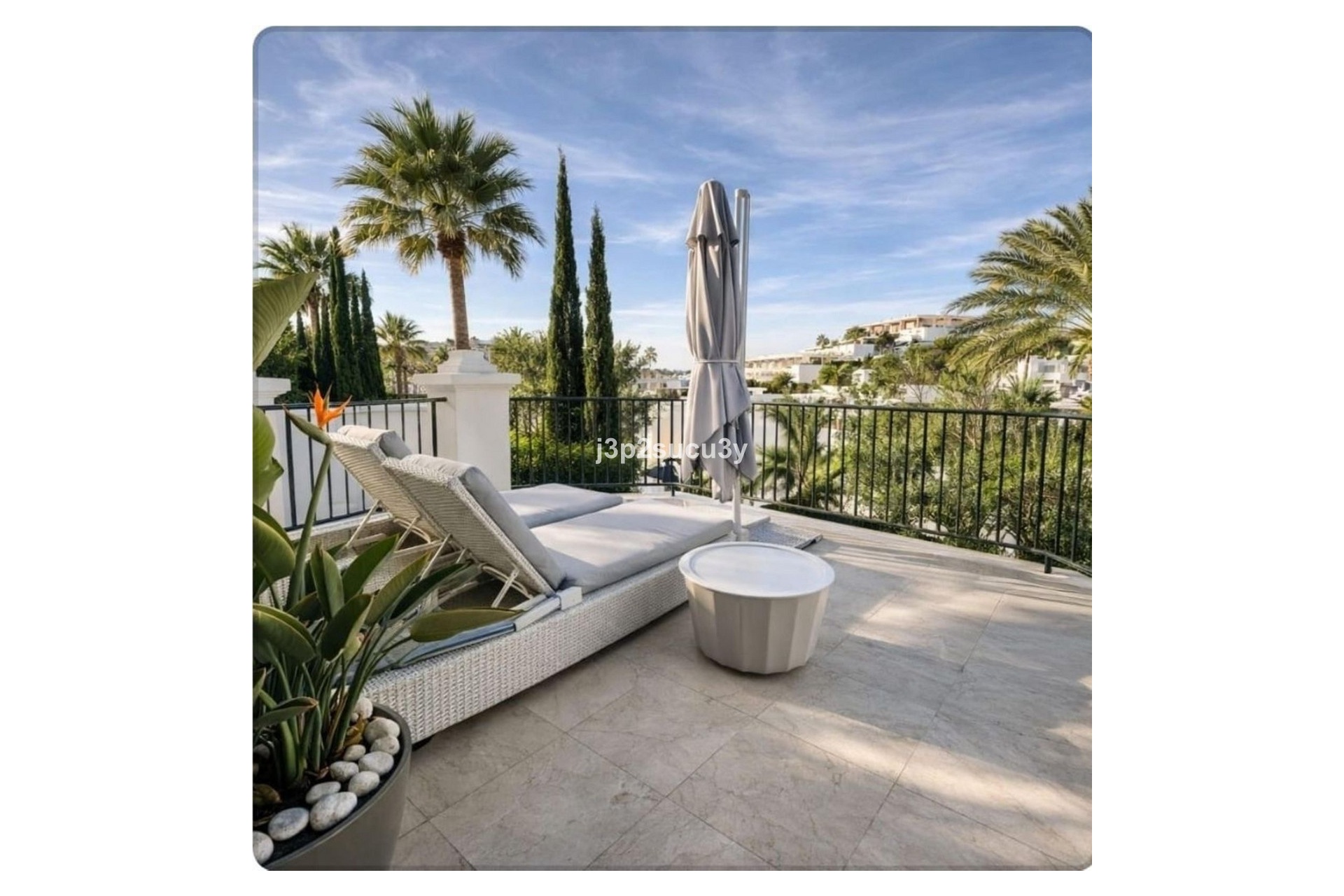 Resale - Villa - Estepona - Selwo