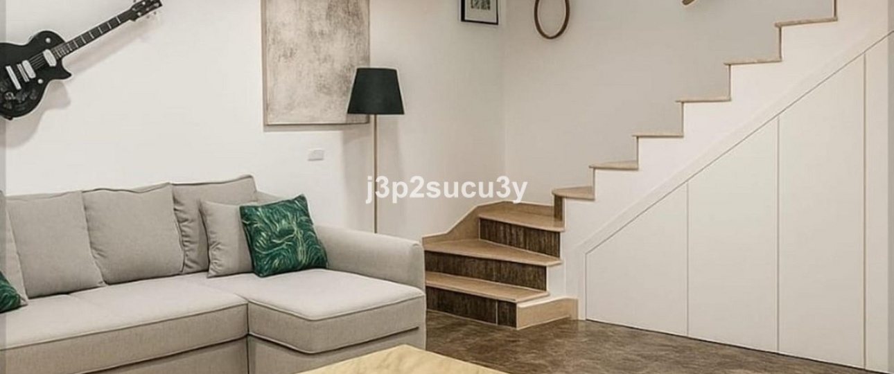 Resale - Villa - Estepona - Selwo