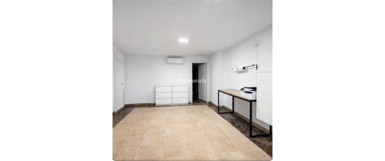Resale - Villa - Estepona - Selwo