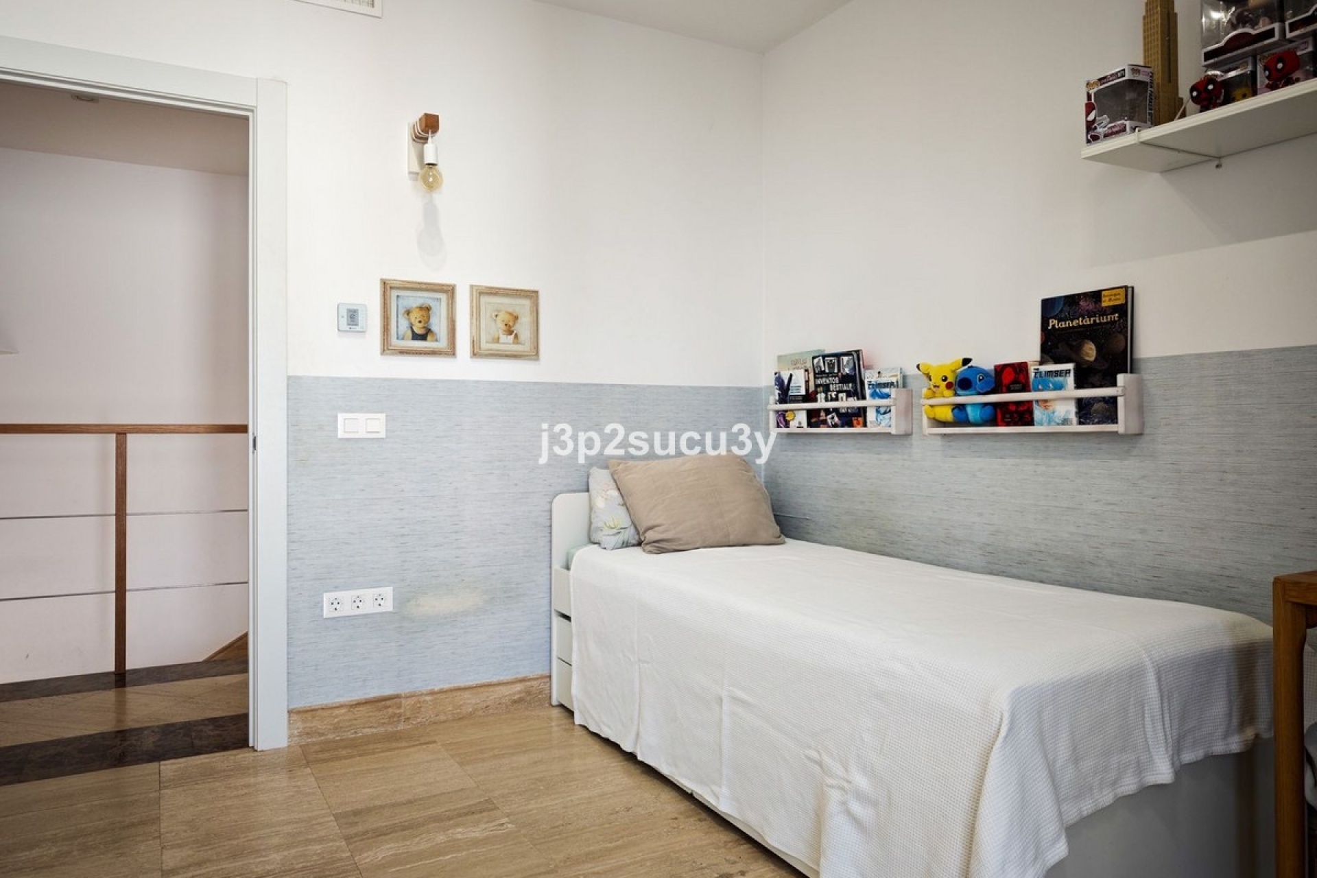 Resale - Villa - Estepona - Selwo