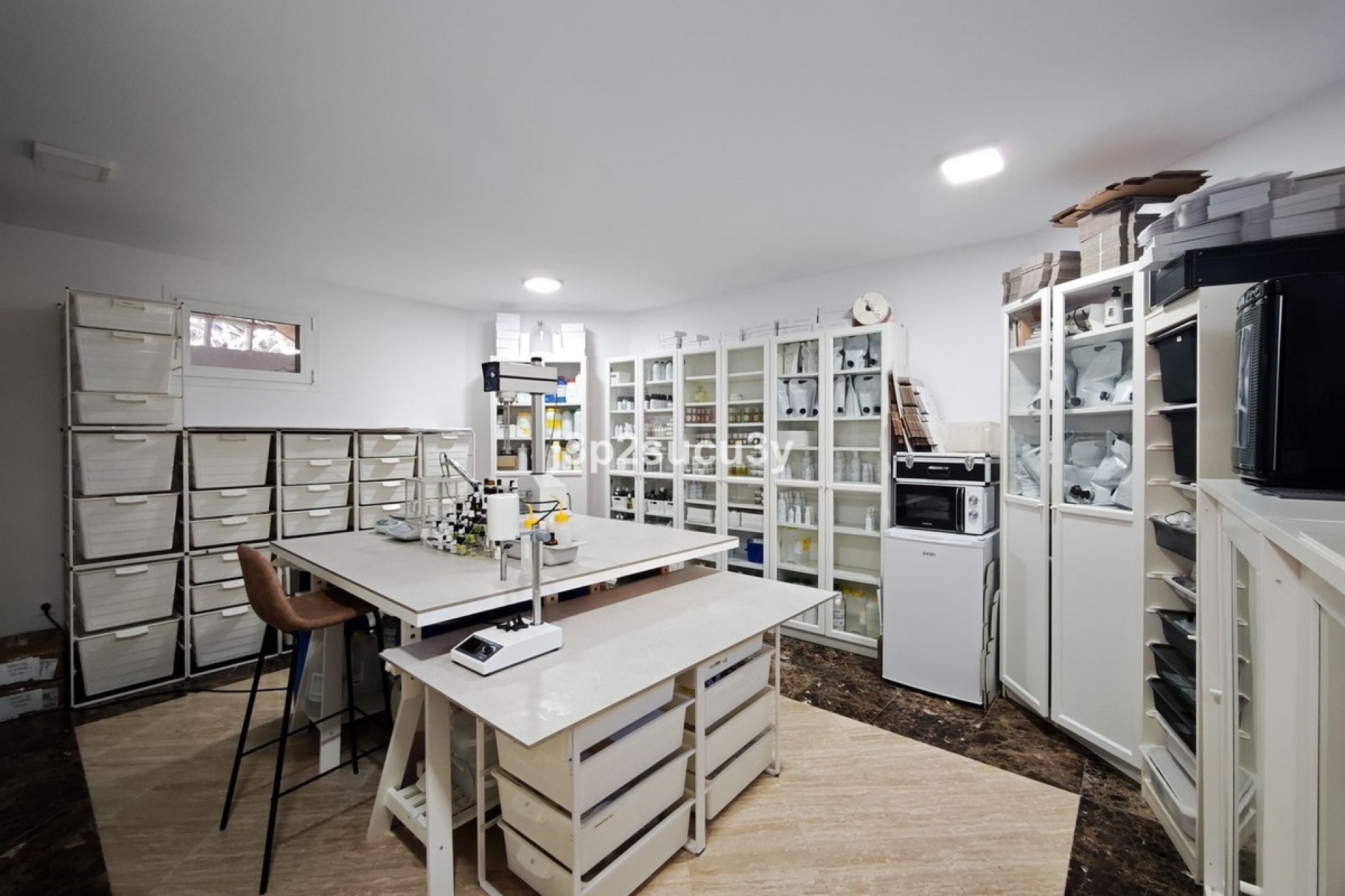 Resale - Villa - Estepona - Selwo