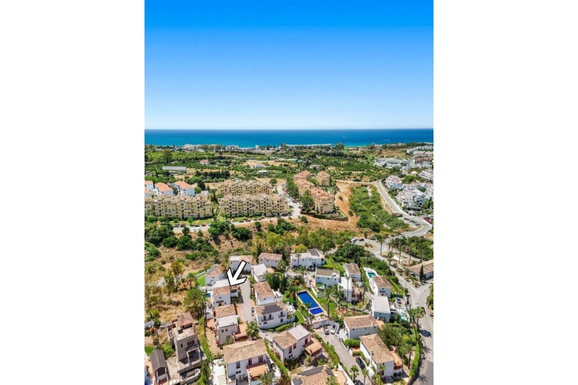 Resale - Villa - Estepona - Selwo