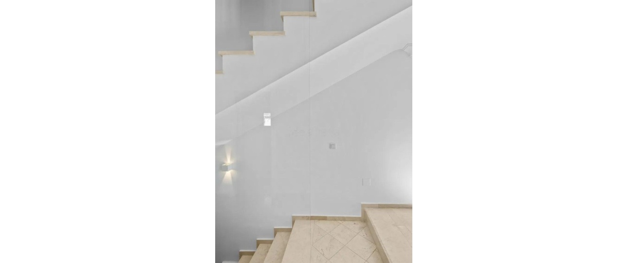 Resale - Villa - Estepona - Selwo