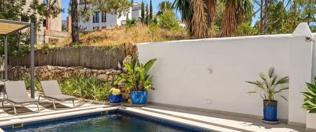 Resale - Villa - Estepona - Selwo