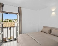 Resale - Villa - Estepona - Selwo