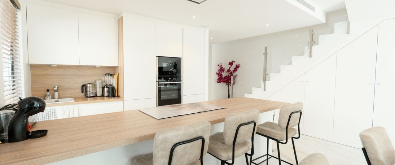 Resale - Villa - Estepona - Selwo
