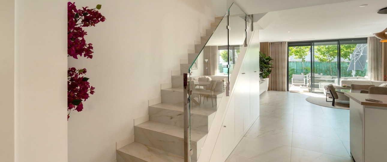 Resale - Villa - Estepona - Selwo