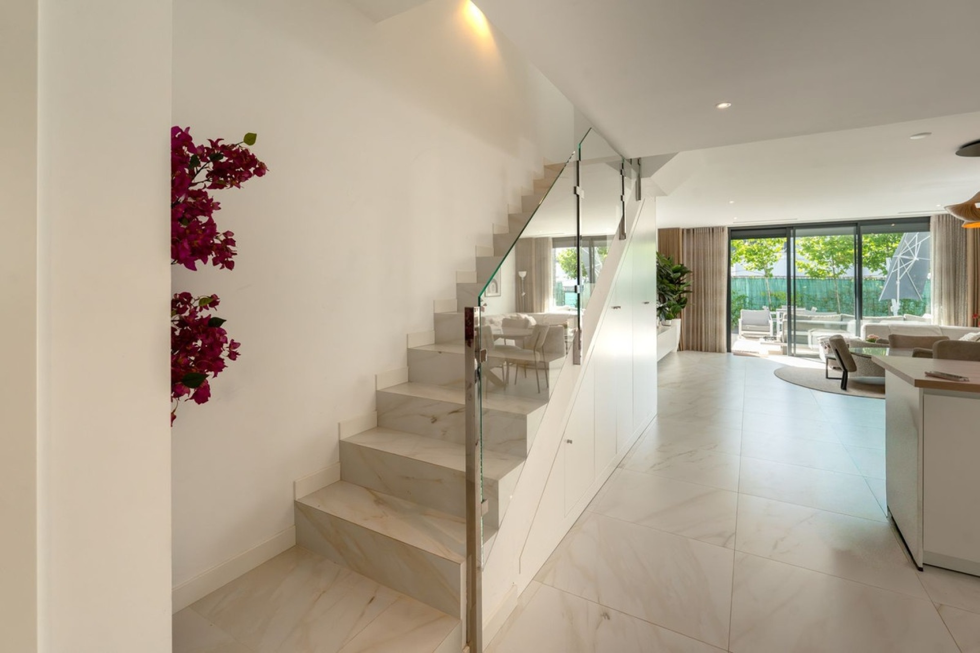 Resale - Villa - Estepona - Selwo
