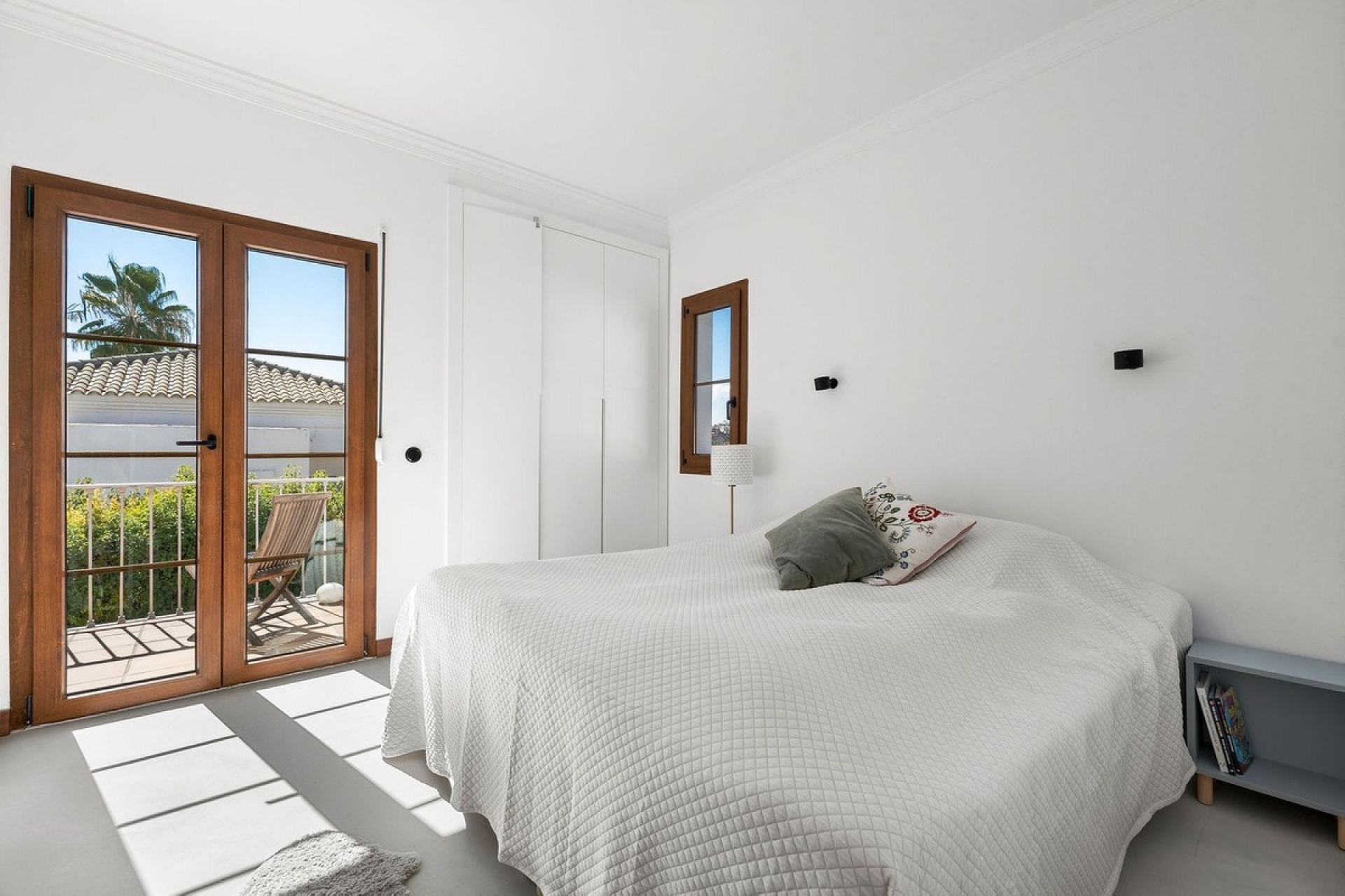 Resale - Villa - Estepona - Selwo