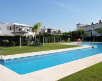 Resale - Villa - Estepona - Selwo