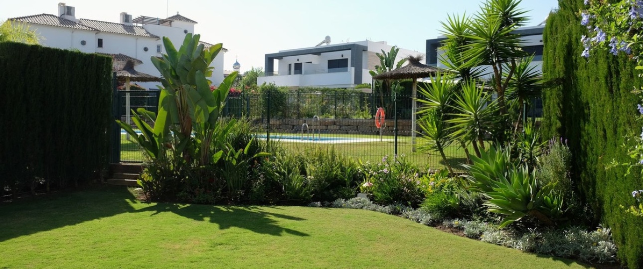 Resale - Villa - Estepona - Selwo