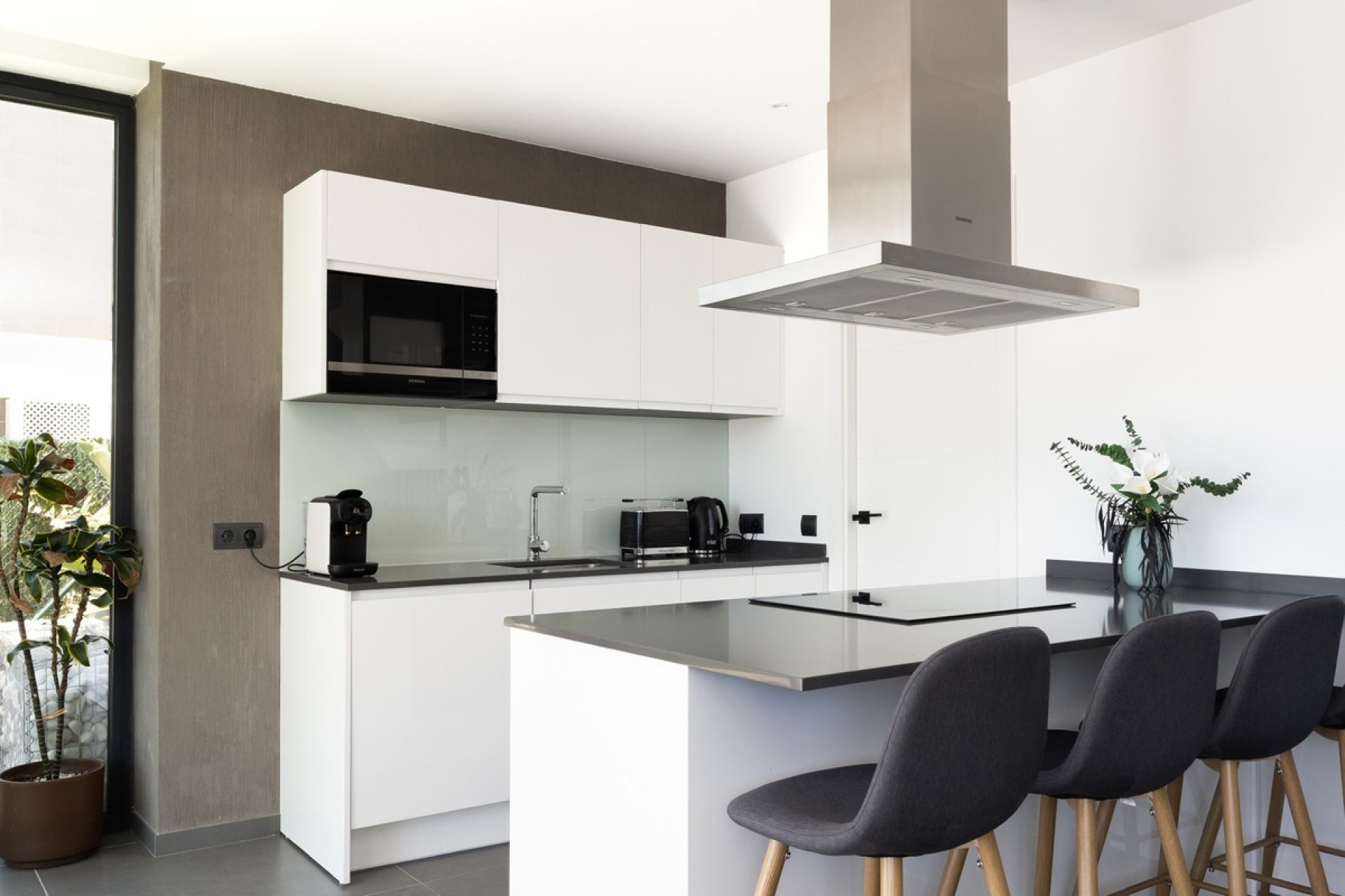 Resale - Villa - Estepona - Valle Romano