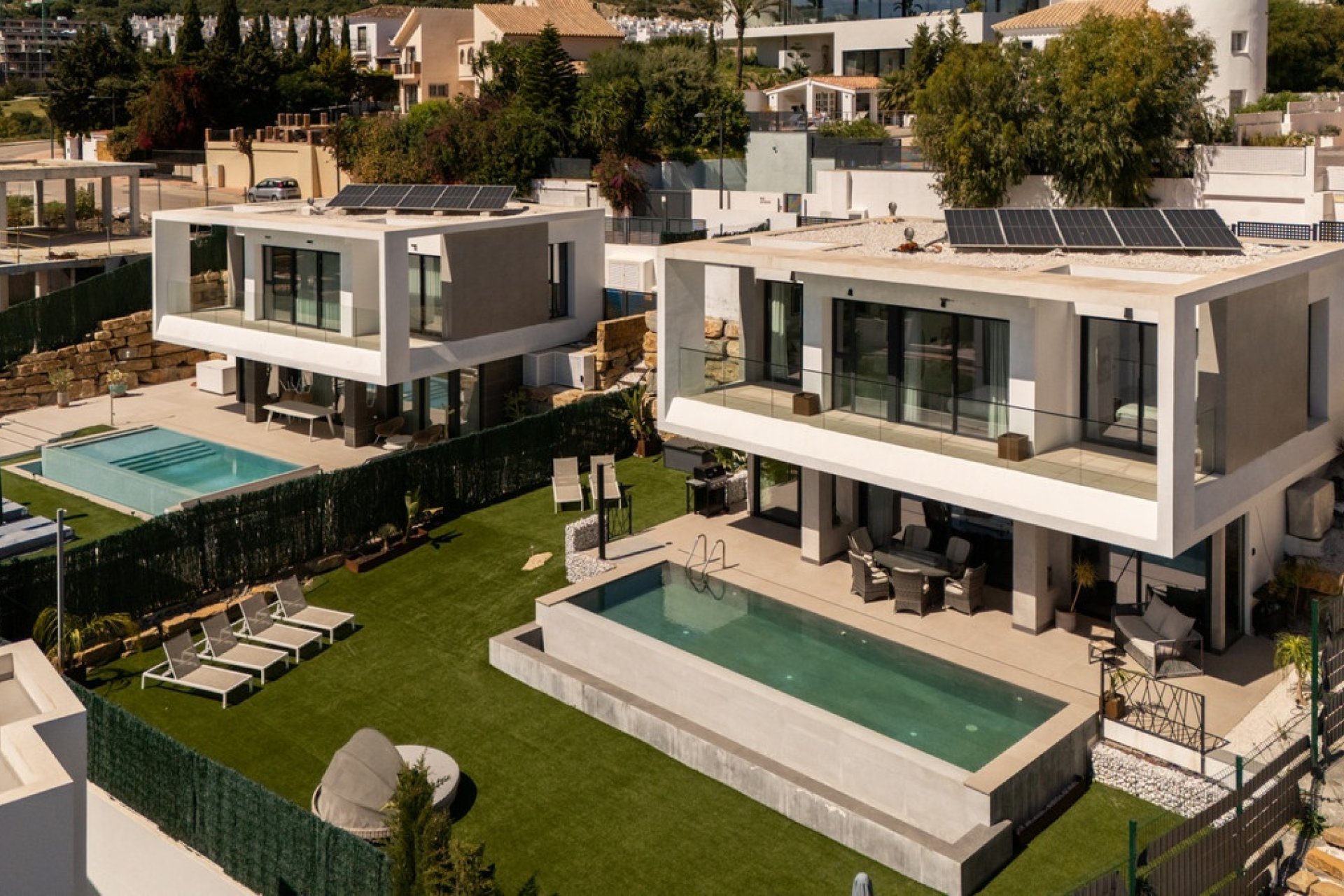Resale - Villa - Estepona - Valle Romano