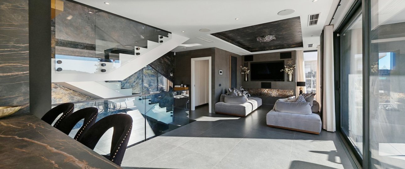 Resale - Villa - Estepona - Valle Romano