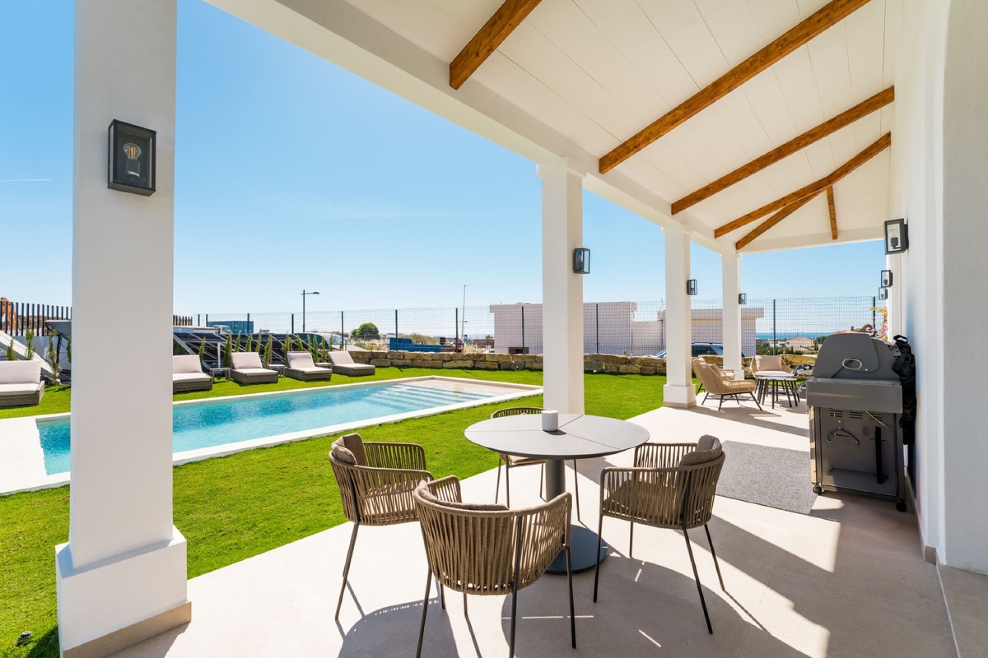 Resale - Villa - Estepona - Valle Romano