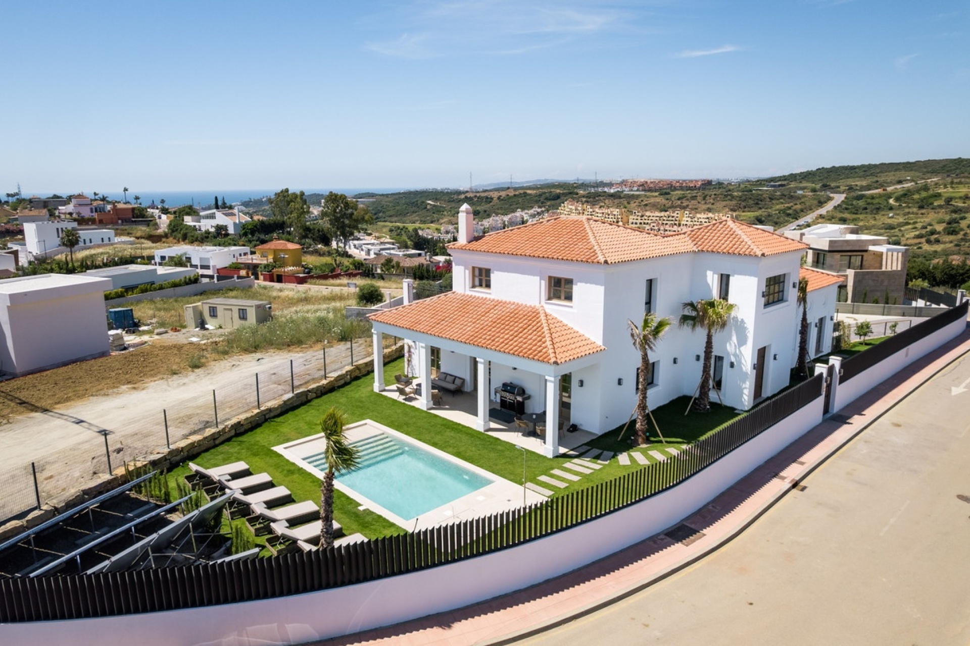 Resale - Villa - Estepona - Valle Romano