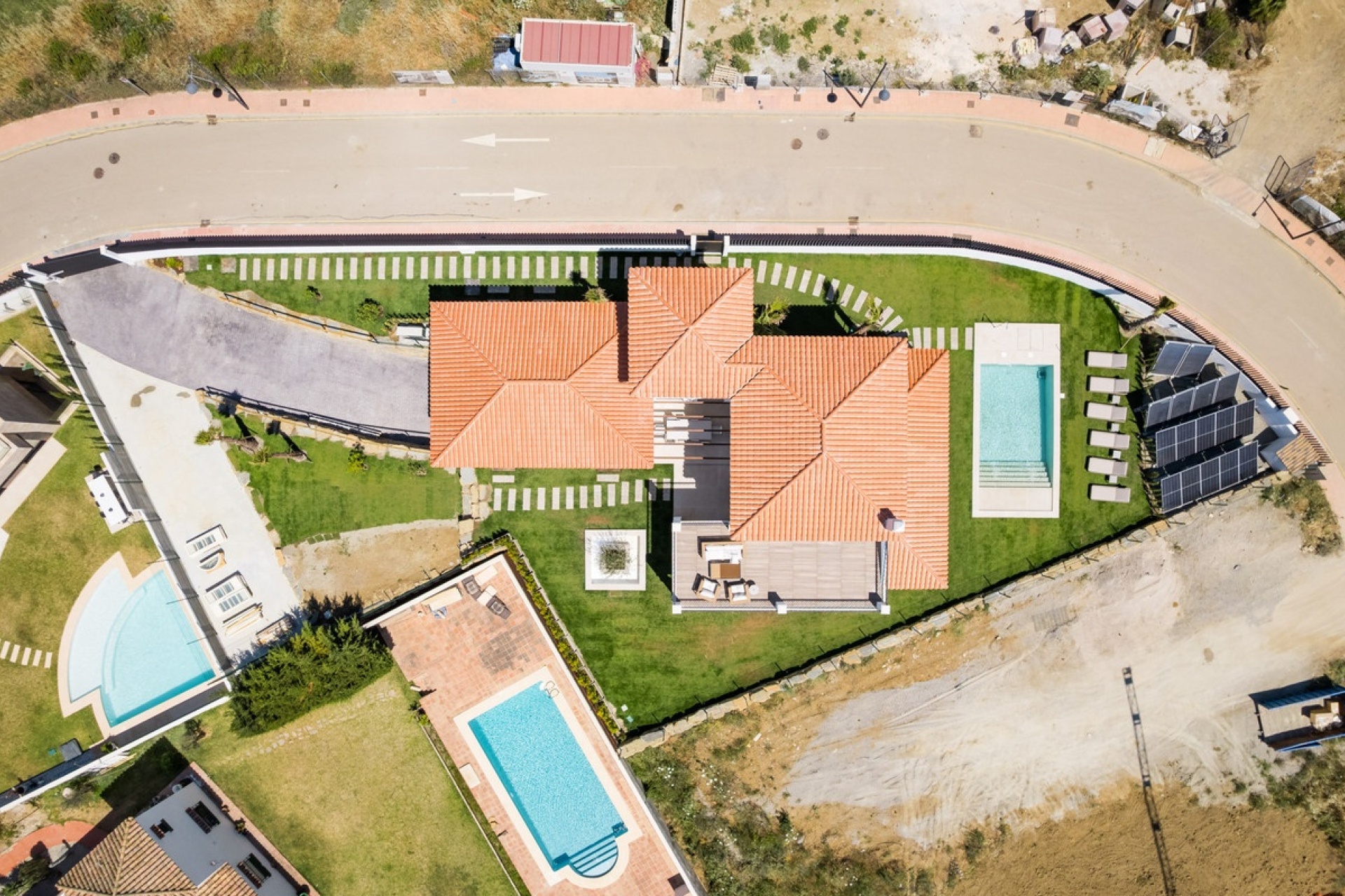 Resale - Villa - Estepona - Valle Romano