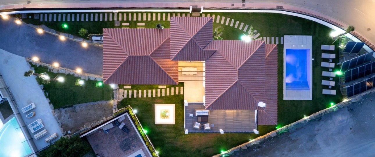 Resale - Villa - Estepona - Valle Romano