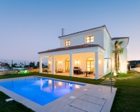 Resale - Villa - Estepona - Valle Romano
