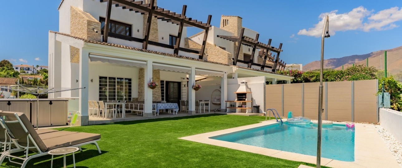 Resale - Villa - Estepona - Valle Romano