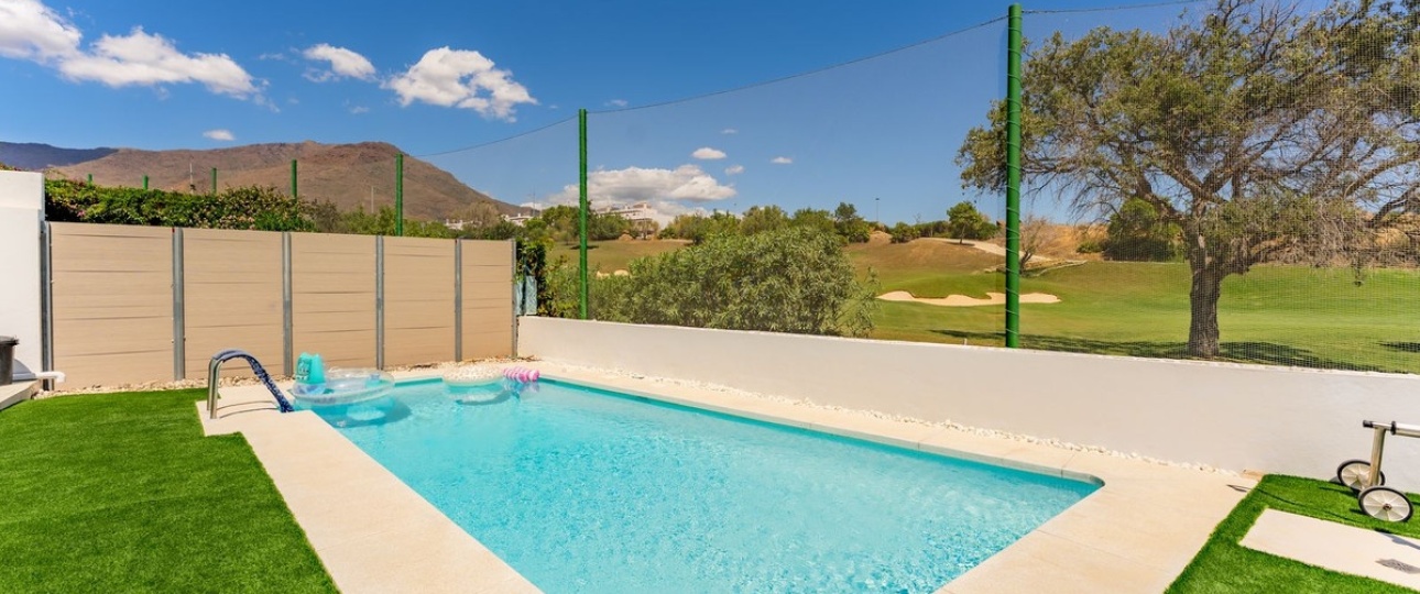 Resale - Villa - Estepona - Valle Romano