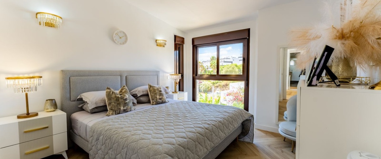 Resale - Villa - Estepona - Valle Romano