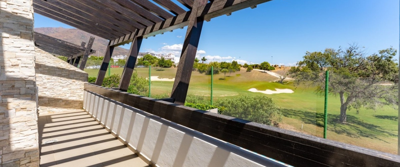 Resale - Villa - Estepona - Valle Romano