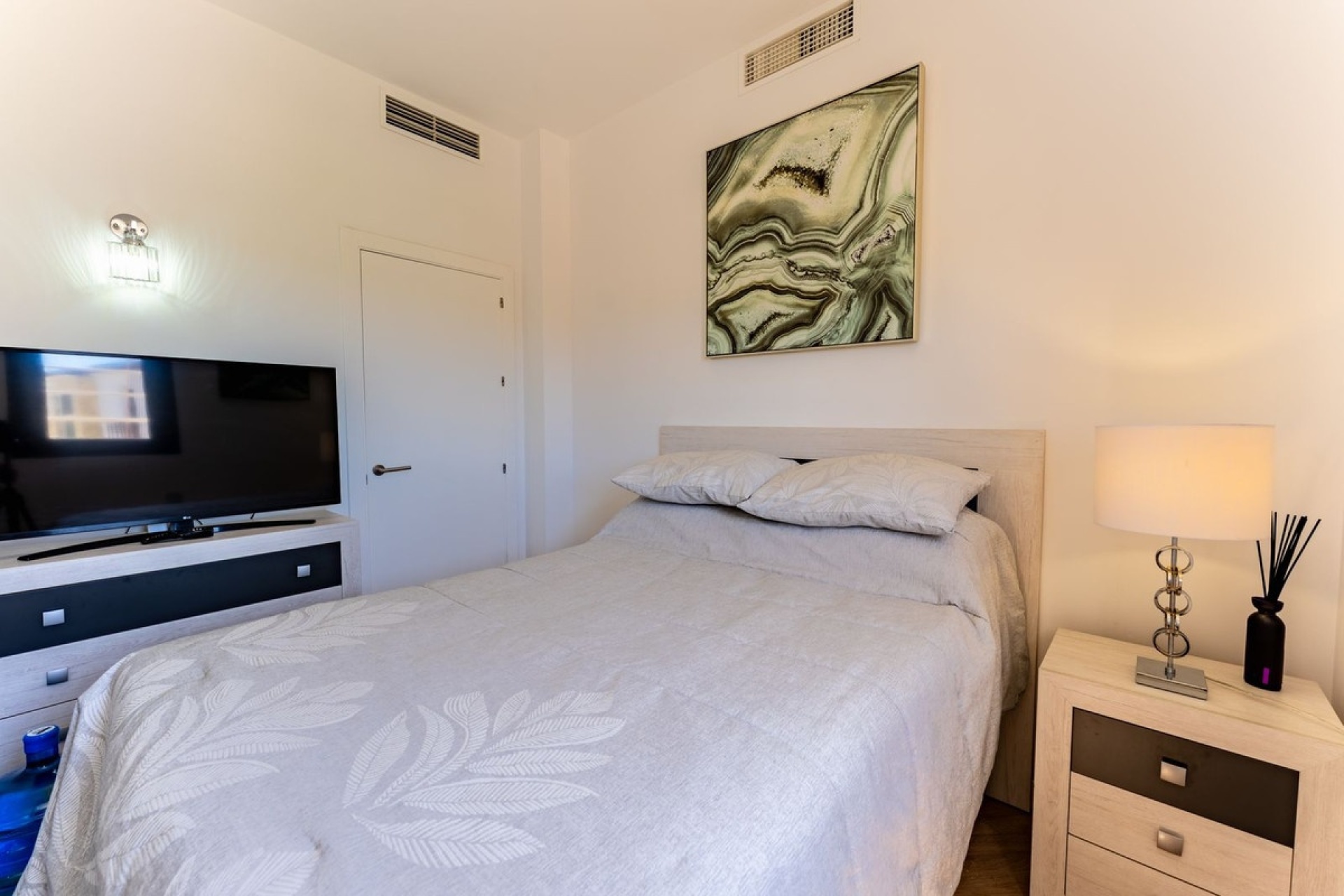 Resale - Villa - Estepona - Valle Romano