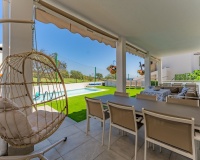 Resale - Villa - Estepona - Valle Romano